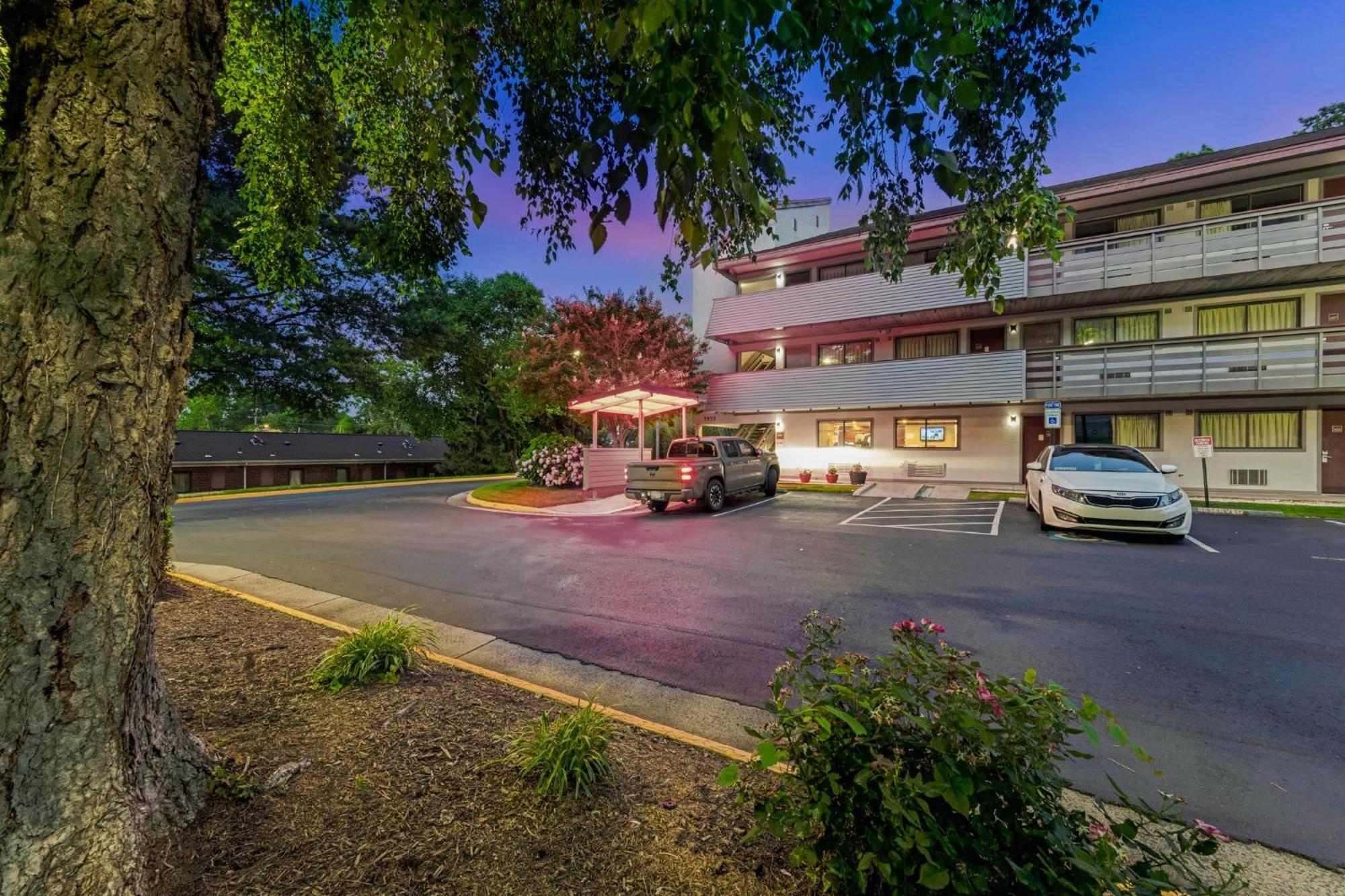 Red Roof Inn Plus+ Washington Dc - Alexandría Exterior foto